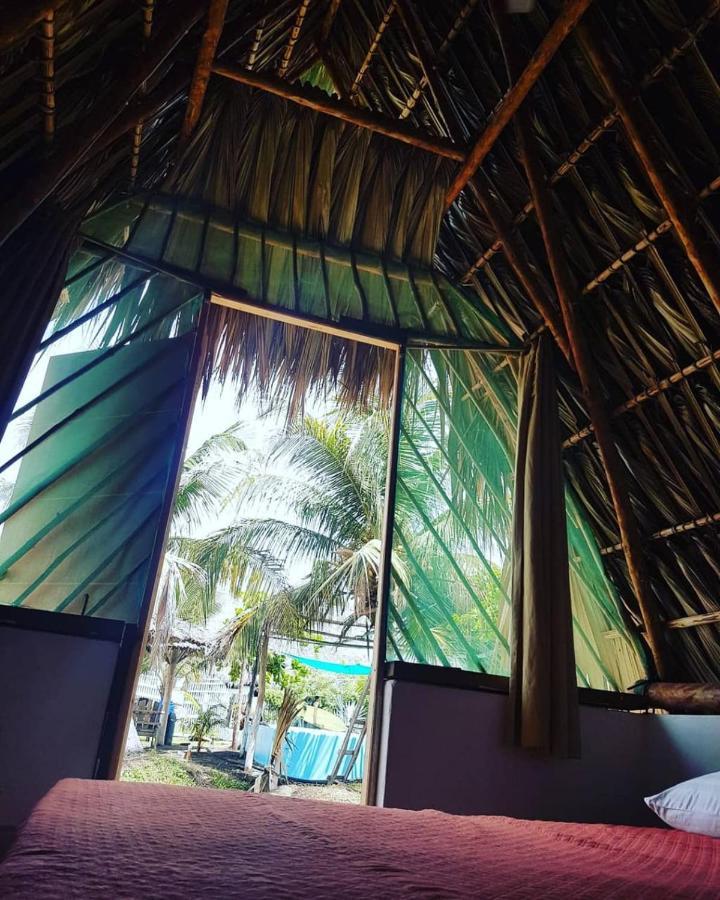 Mi Casa En La Playa Bed & Breakfast Escuintla Екстериор снимка